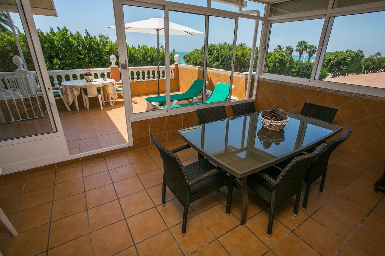 Apartamentos Maria Màlaga Exteriér fotografie